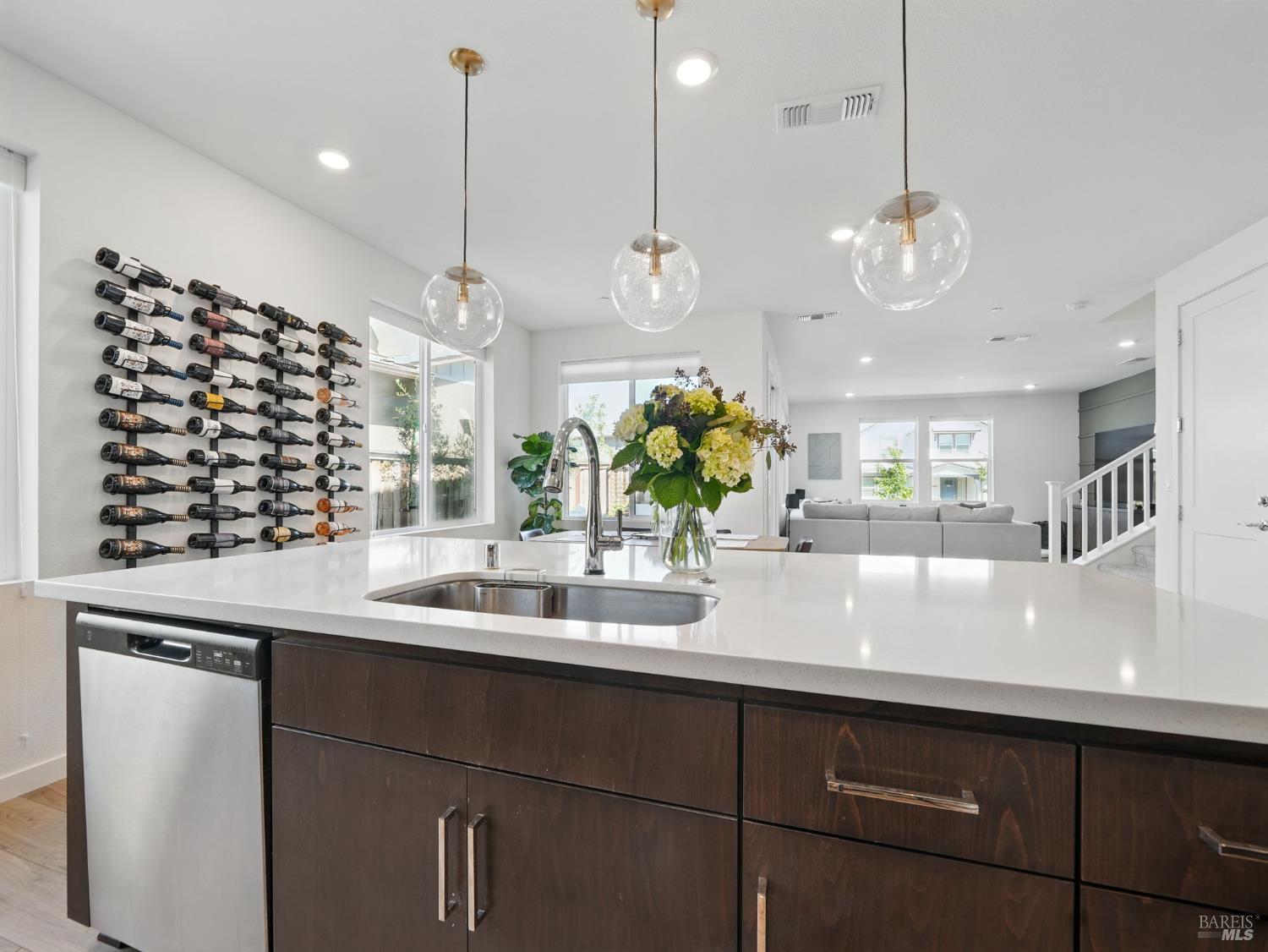 Detail Gallery Image 15 of 50 For 2471 Lake Club Dr, Fairfield,  CA 94533 - 4 Beds | 3 Baths