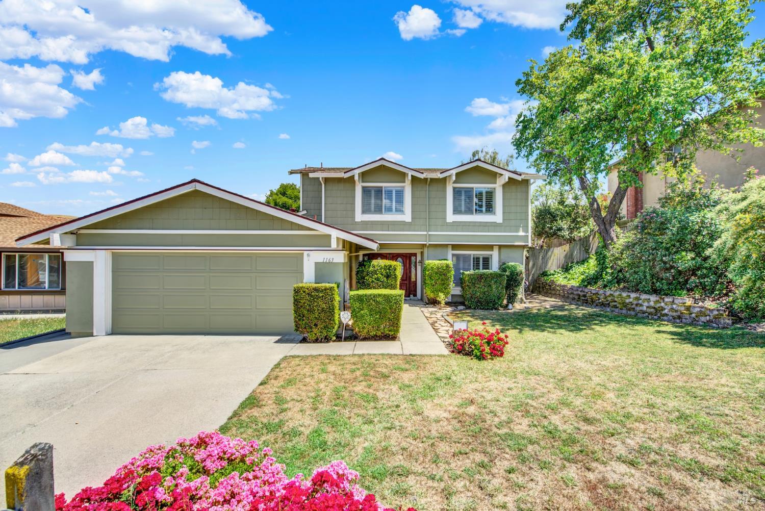 Detail Gallery Image 5 of 43 For 1163 Granada St, Vallejo,  CA 94591 - 4 Beds | 2/1 Baths