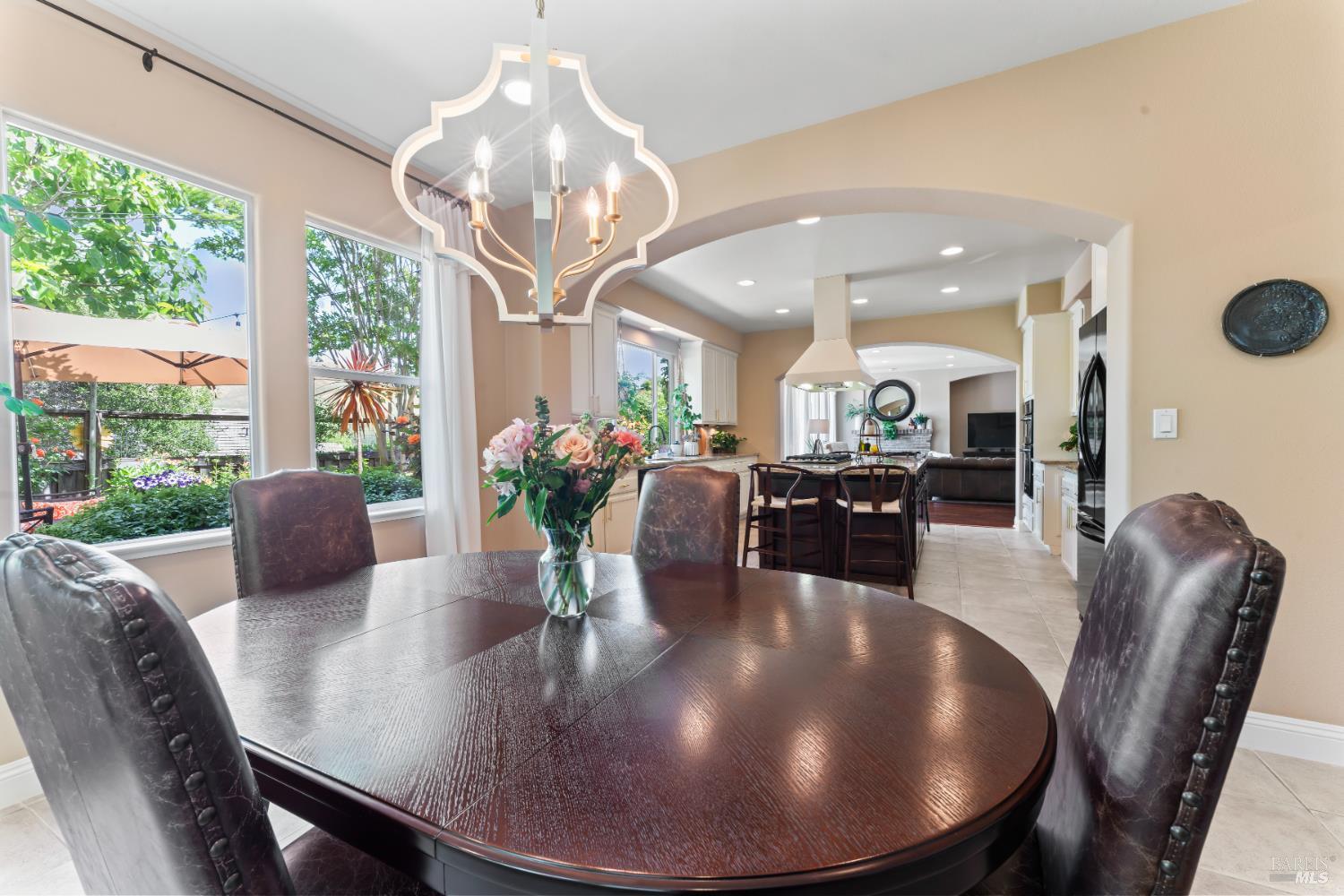 Detail Gallery Image 29 of 66 For 1261 Landmark Dr, Vallejo,  CA 94591 - 6 Beds | 4 Baths