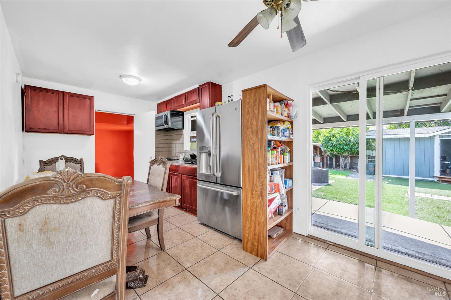 Detail Gallery Image 18 of 38 For 124 Jimno Ave, Pittsburg,  CA 94565 - 2 Beds | 1 Baths