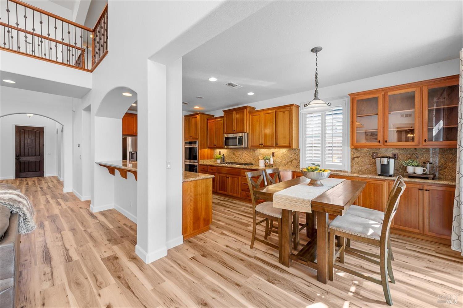 Detail Gallery Image 28 of 99 For 201 Red Pheasant Dr, Vacaville,  CA 95687 - 5 Beds | 3/1 Baths