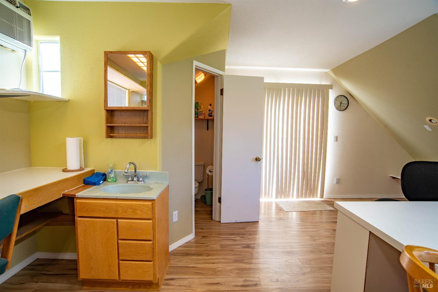 Detail Gallery Image 37 of 96 For 10507 Witter Springs Rd, Witter Springs,  CA 95493 - 4 Beds | 4/1 Baths