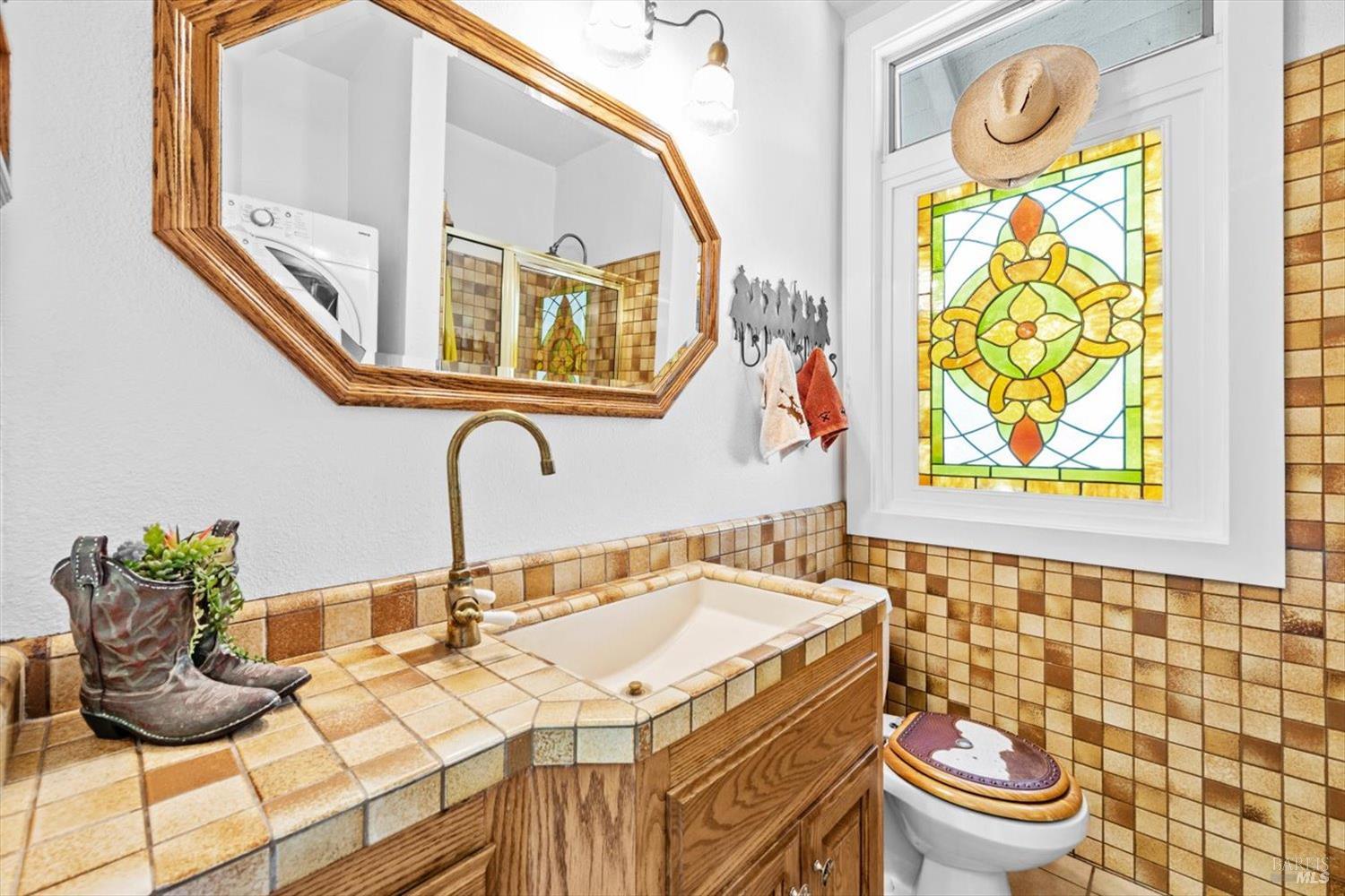 Detail Gallery Image 61 of 88 For 2297 1st Ave, Napa,  CA 94558 - 3 Beds | 3 Baths
