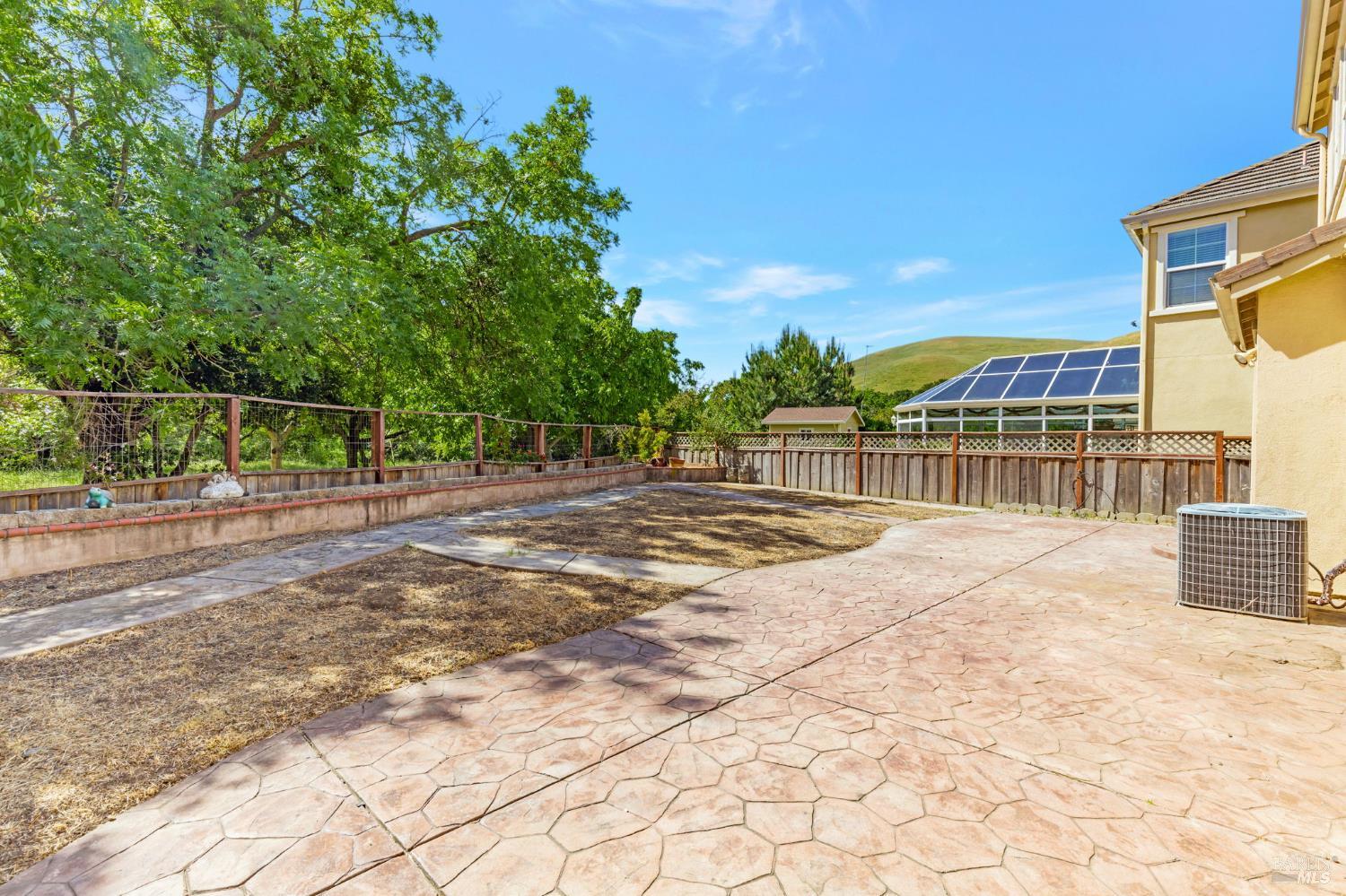Detail Gallery Image 62 of 62 For 7296 Willow Creek Cir, Vallejo,  CA 94591 - 5 Beds | 3 Baths