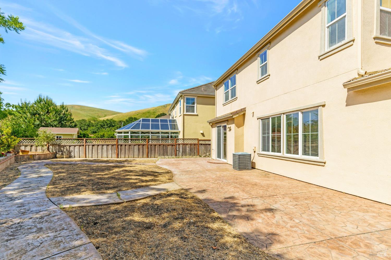Detail Gallery Image 61 of 62 For 7296 Willow Creek Cir, Vallejo,  CA 94591 - 5 Beds | 3 Baths