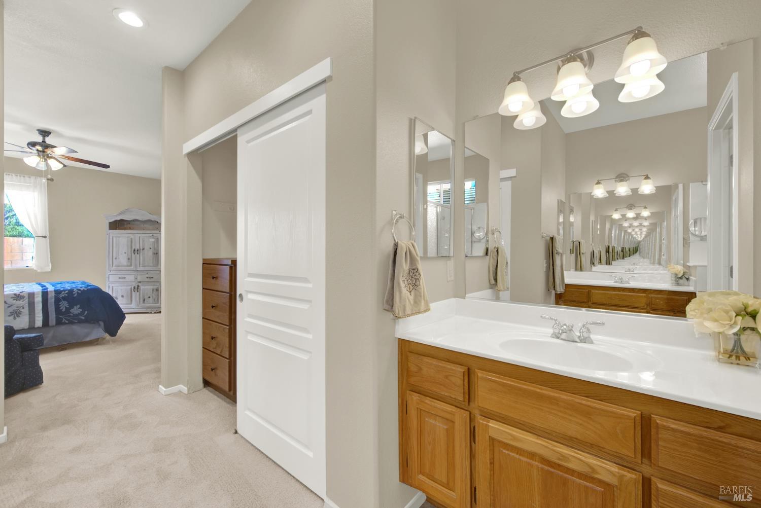 Detail Gallery Image 37 of 62 For 374 Bartlett Ln, Vacaville,  CA 95687 - 3 Beds | 2 Baths