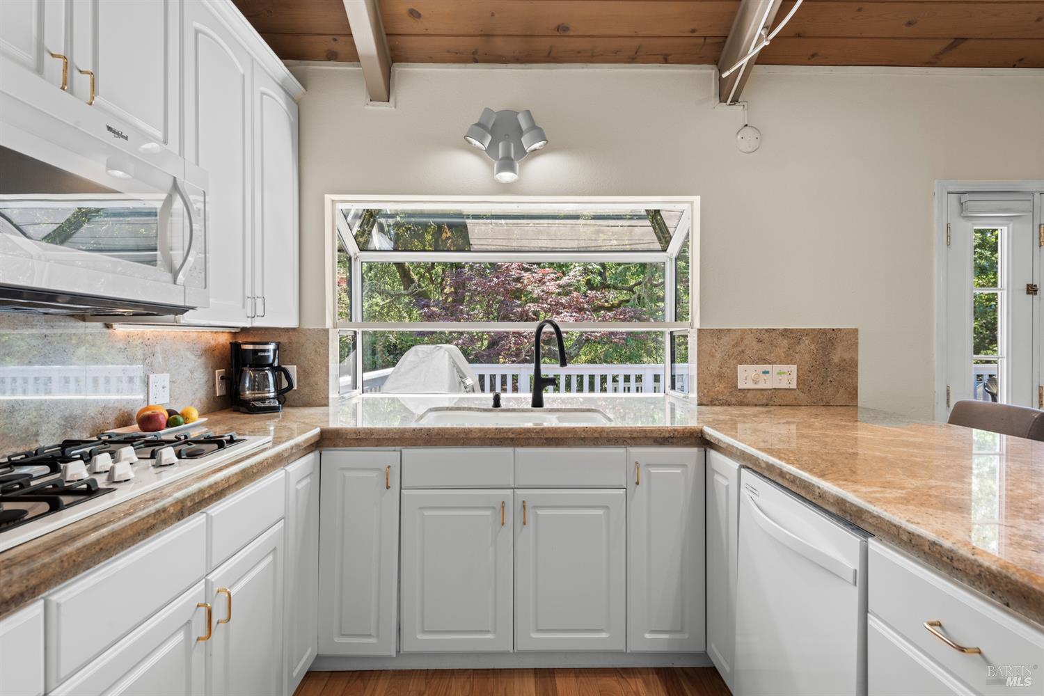 Detail Gallery Image 15 of 57 For 5968 Yerba Buena Rd, Santa Rosa,  CA 95409 - 3 Beds | 2 Baths