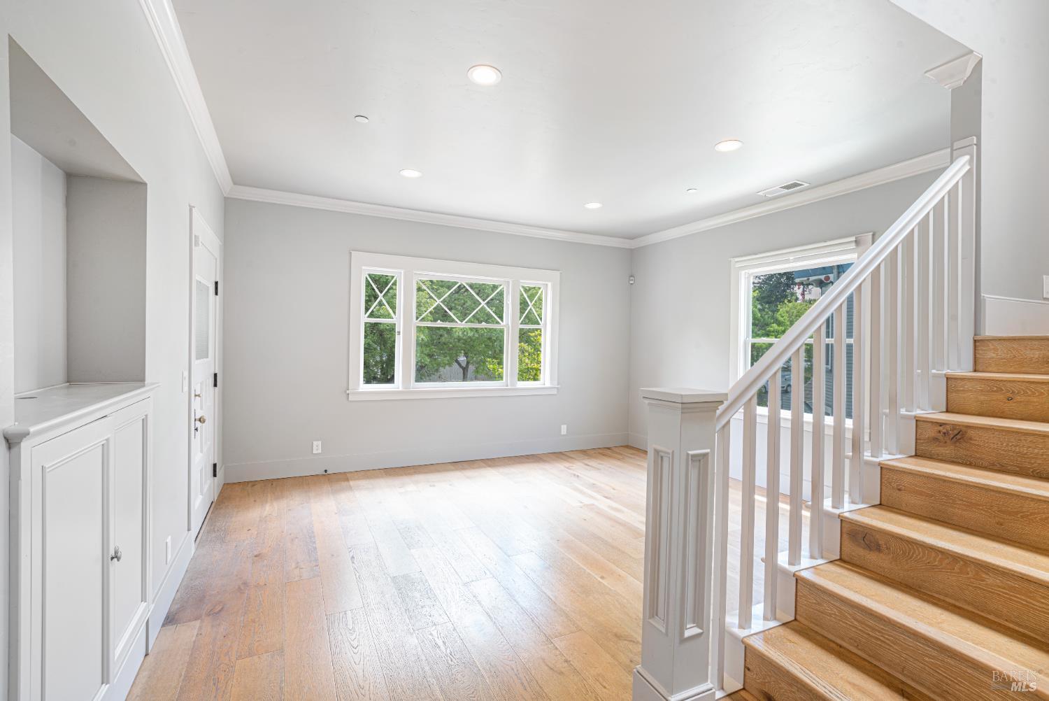 Detail Gallery Image 8 of 38 For 753 Humboldt St, Santa Rosa,  CA 95404 - 5 Beds | 3 Baths