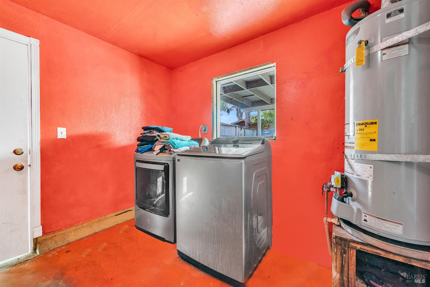 Detail Gallery Image 21 of 38 For 124 Jimno Ave, Pittsburg,  CA 94565 - 2 Beds | 1 Baths