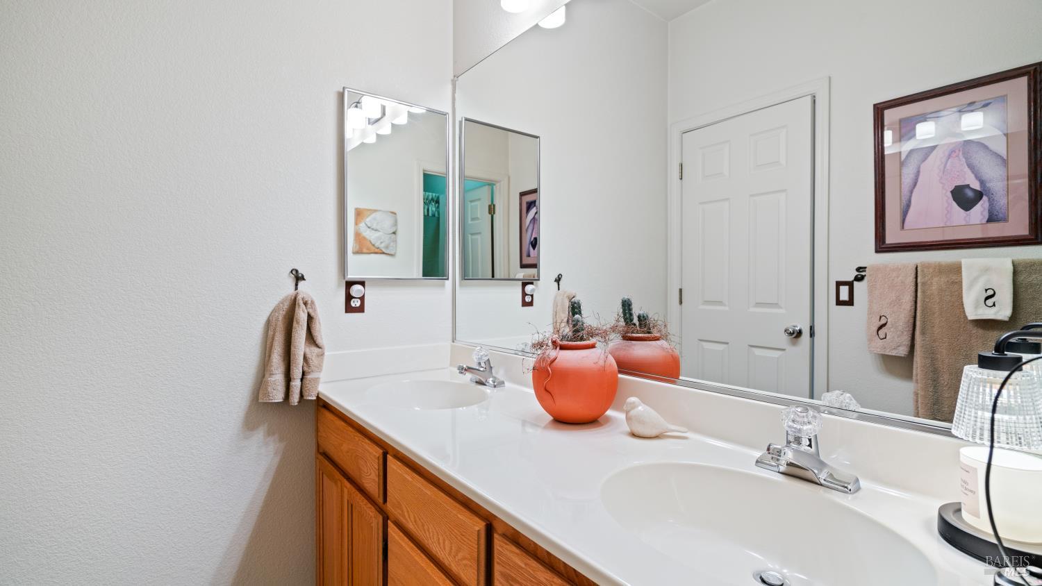 Detail Gallery Image 36 of 61 For 2001 Timberline Ln, Petaluma,  CA 94954 - 4 Beds | 2 Baths