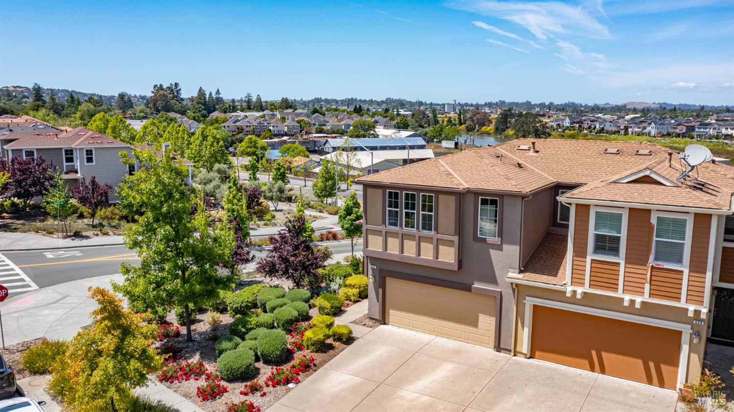 Detail Gallery Image 41 of 50 For 428 Jacquelyn Ln, Petaluma,  CA 94952 - 3 Beds | 2/1 Baths
