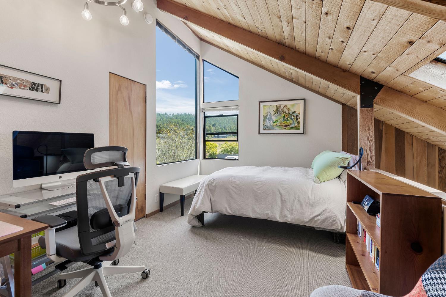 Detail Gallery Image 32 of 46 For 39462 Leeward Rd, The Sea Ranch,  CA 95497 - 2 Beds | 2 Baths