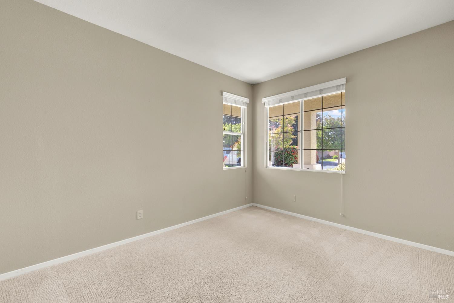 Detail Gallery Image 38 of 62 For 374 Bartlett Ln, Vacaville,  CA 95687 - 3 Beds | 2 Baths