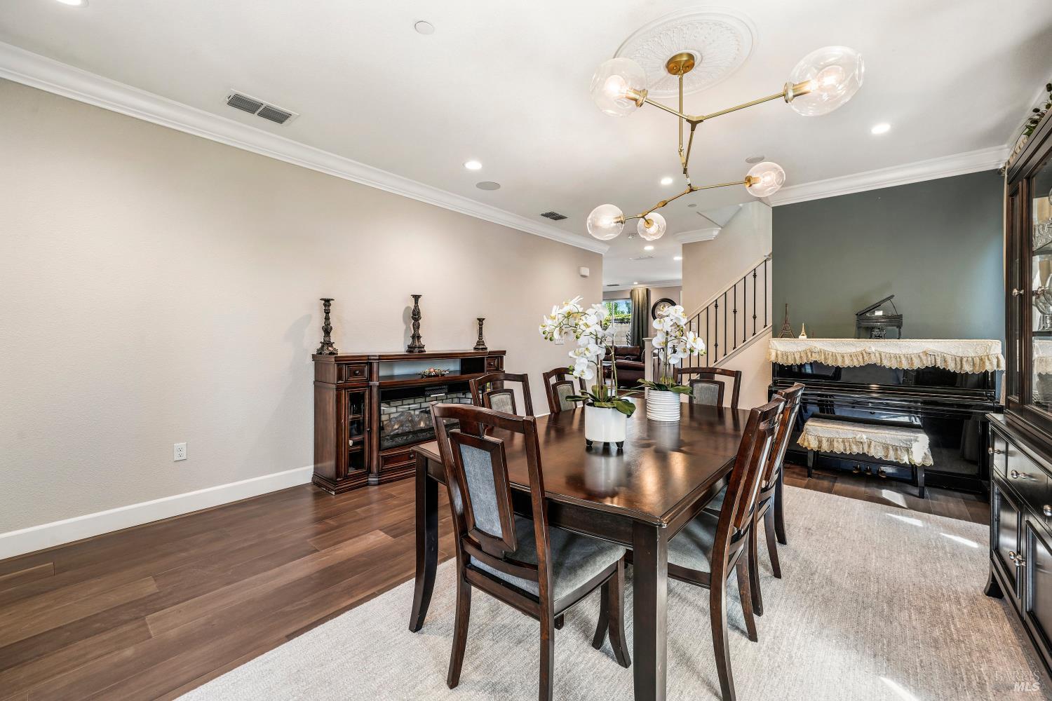 Detail Gallery Image 7 of 45 For 2056 Parsons Dr, Fairfield,  CA 94533 - 4 Beds | 3/1 Baths