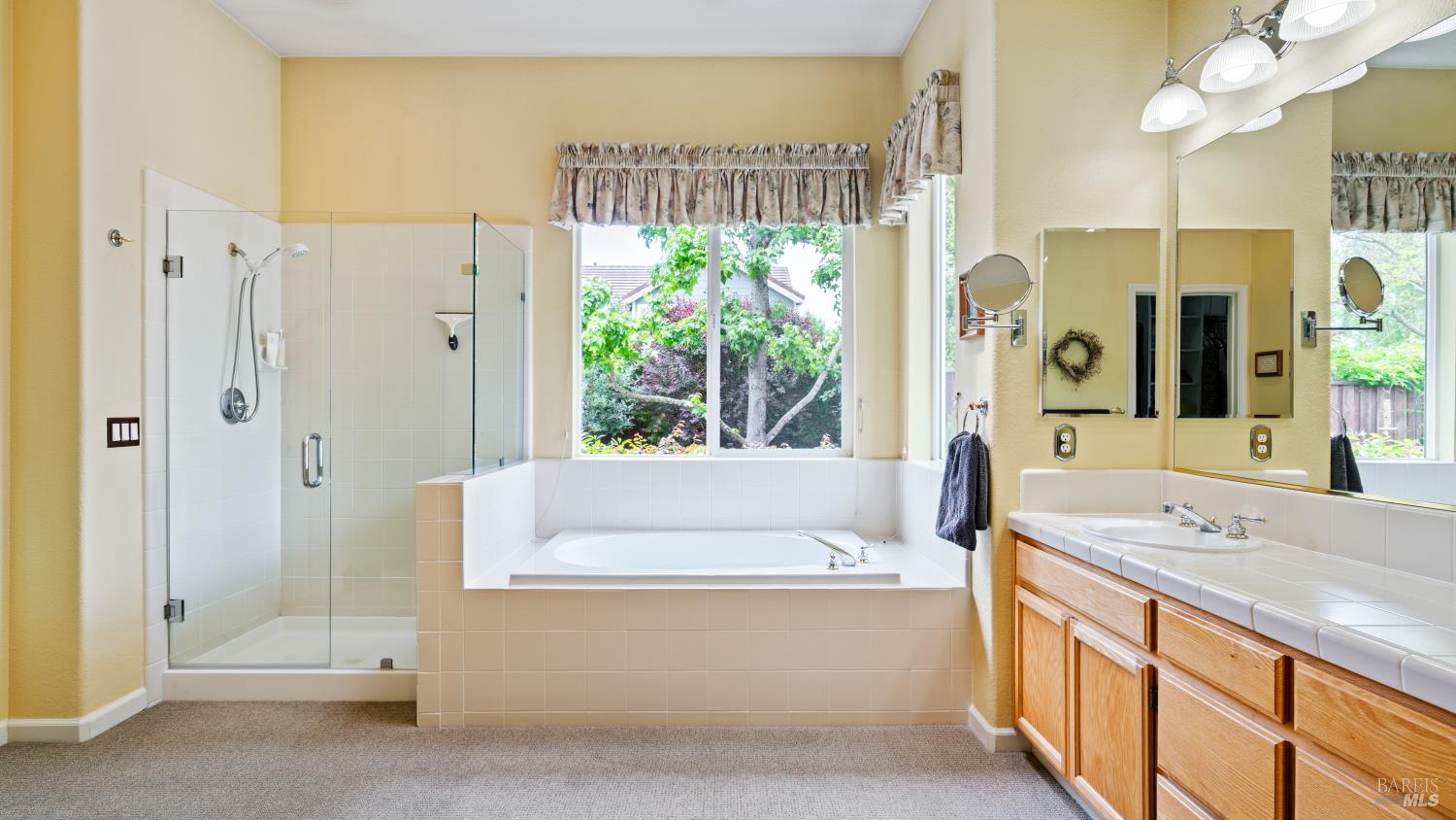 Detail Gallery Image 30 of 61 For 2001 Timberline Ln, Petaluma,  CA 94954 - 4 Beds | 2 Baths