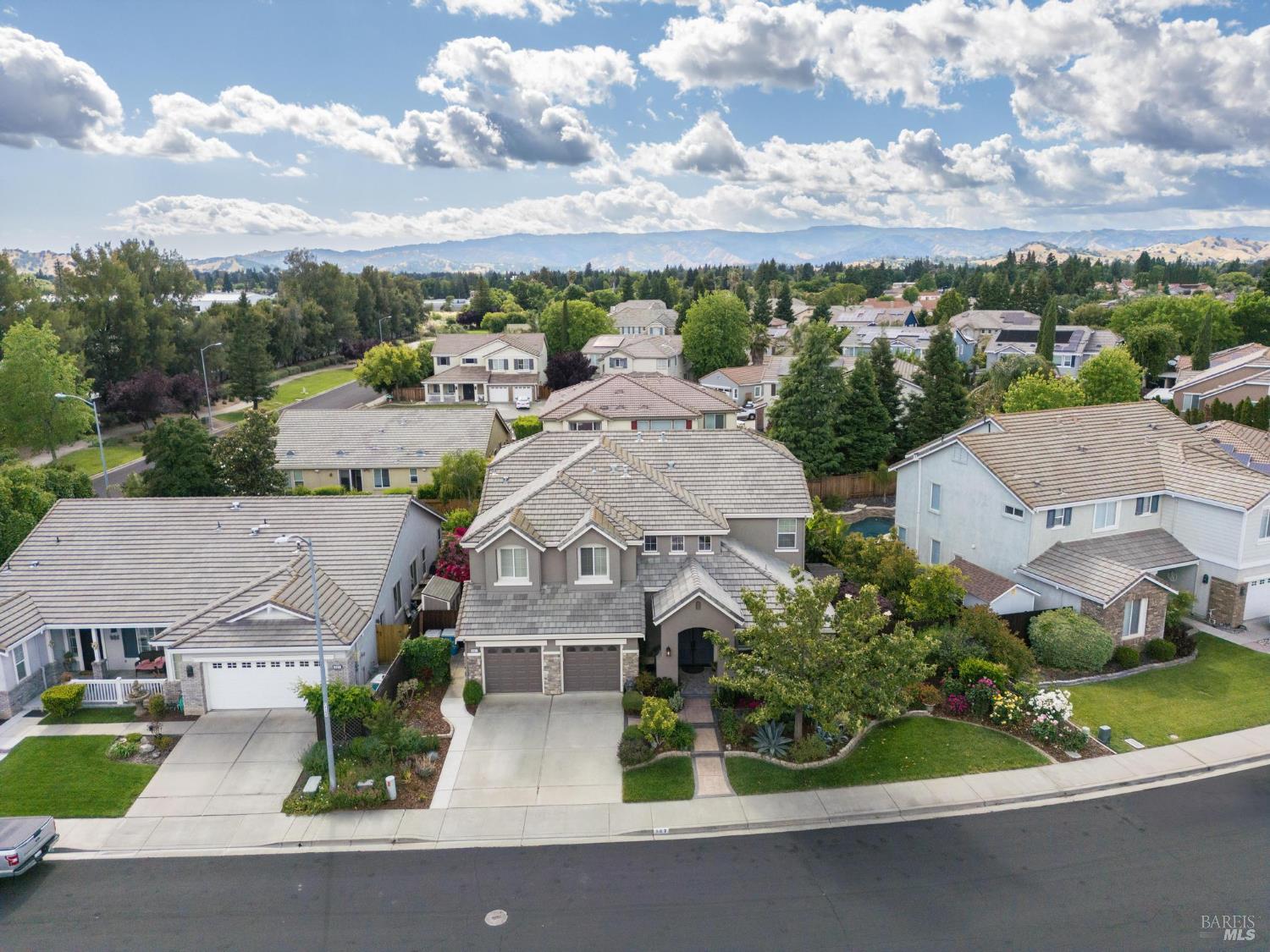 Detail Gallery Image 52 of 53 For 507 Topeka Ln, Vacaville,  CA 95687 - 5 Beds | 4 Baths