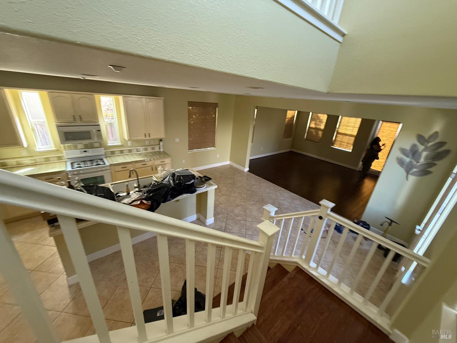 Detail Gallery Image 15 of 18 For 55 Toscana Dr, American Canyon,  CA 94503 - 4 Beds | 2/1 Baths