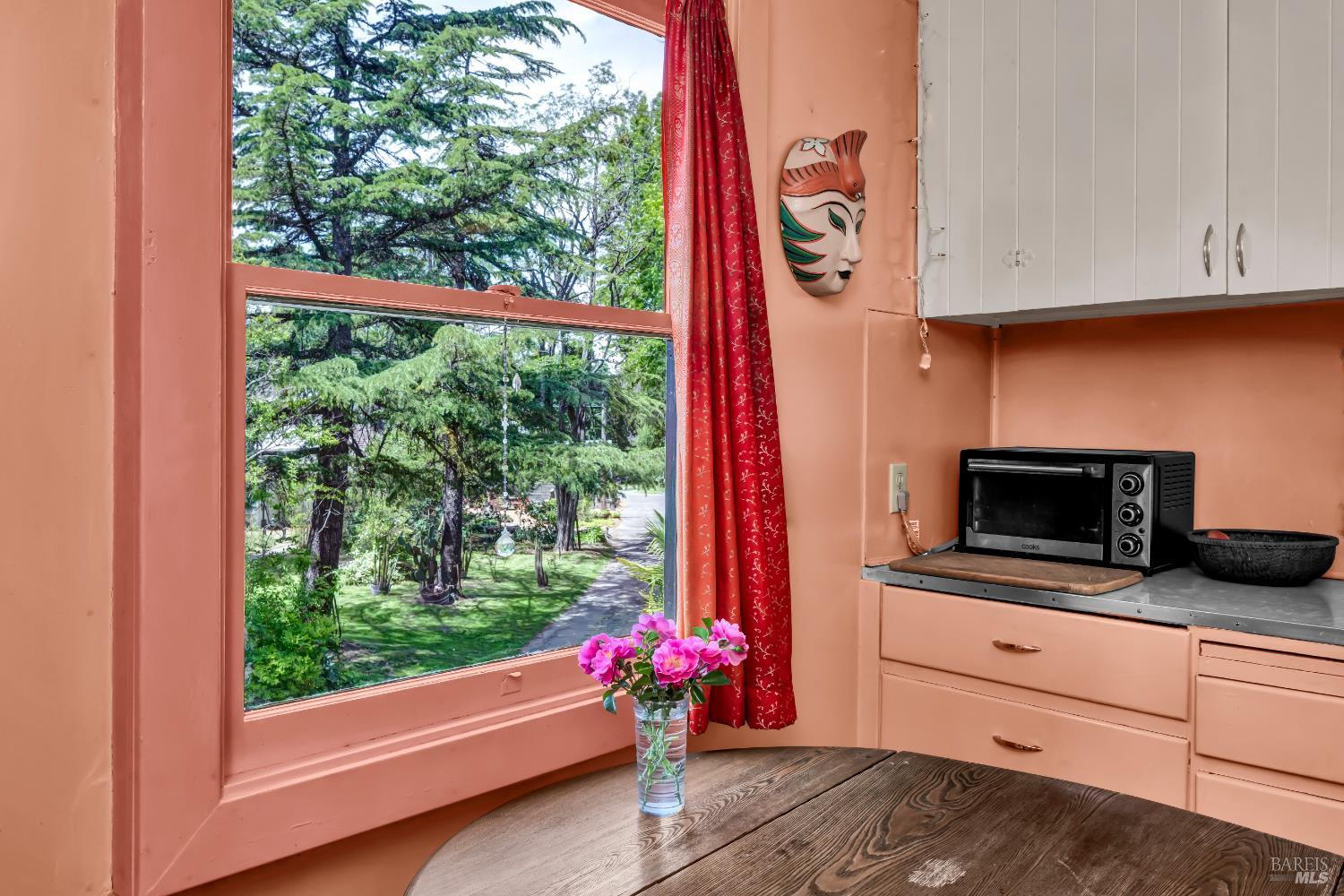 Detail Gallery Image 37 of 66 For 1466 Cooper Rd, Sebastopol,  CA 95472 - 6 Beds | 5/1 Baths