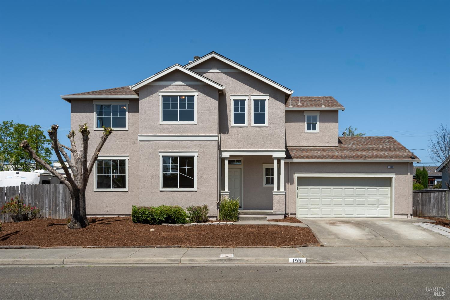 Detail Gallery Image 1 of 37 For 1931 Goldpan Way, Santa Rosa,  CA 95407 - 3 Beds | 2/1 Baths