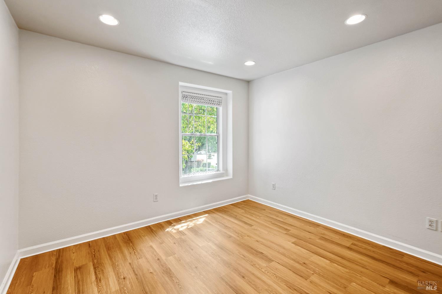 Detail Gallery Image 33 of 58 For 505 Vintage Springs Ct, Fairfield,  CA 94534 - 3 Beds | 2/1 Baths