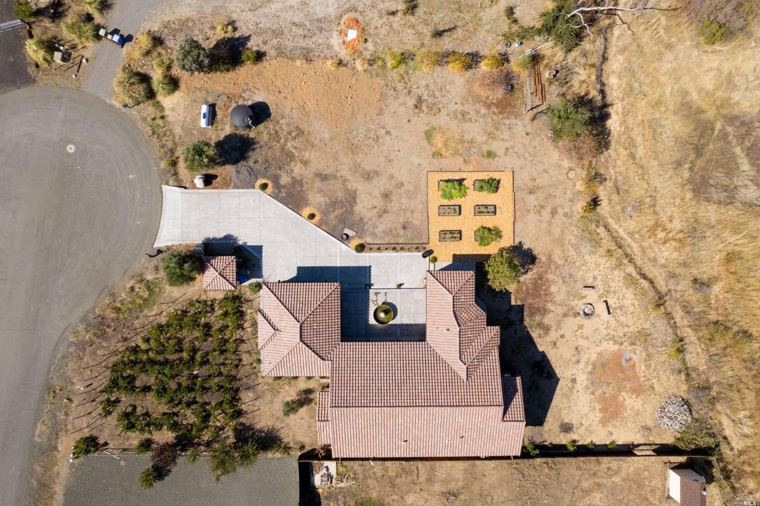 Detail Gallery Image 31 of 45 For 15350 Mustang Ct, Middletown,  CA 95461 - 3 Beds | 2 Baths