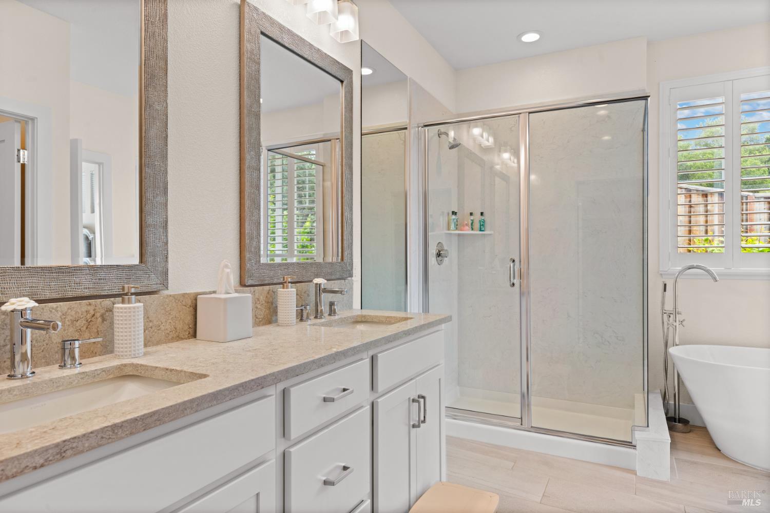 Detail Gallery Image 35 of 62 For 3393 Lake Park Ct, Santa Rosa,  CA 95403 - 5 Beds | 4/1 Baths