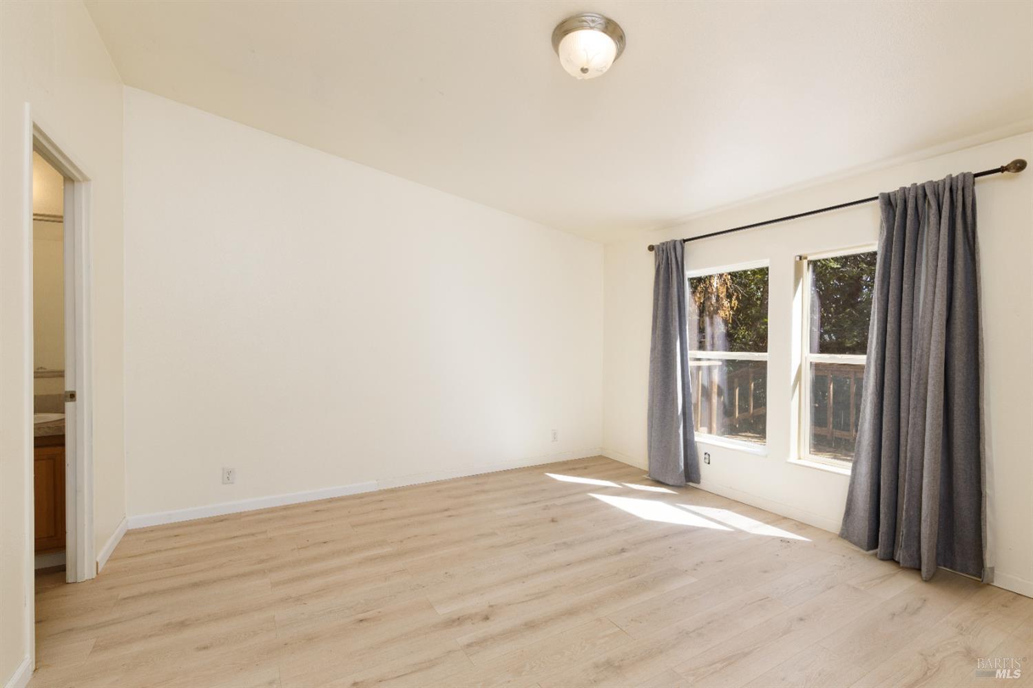 Detail Gallery Image 24 of 56 For 1409 W State Highway 20 Hwy, Upper Lake,  CA 95485 - 3 Beds | 2 Baths