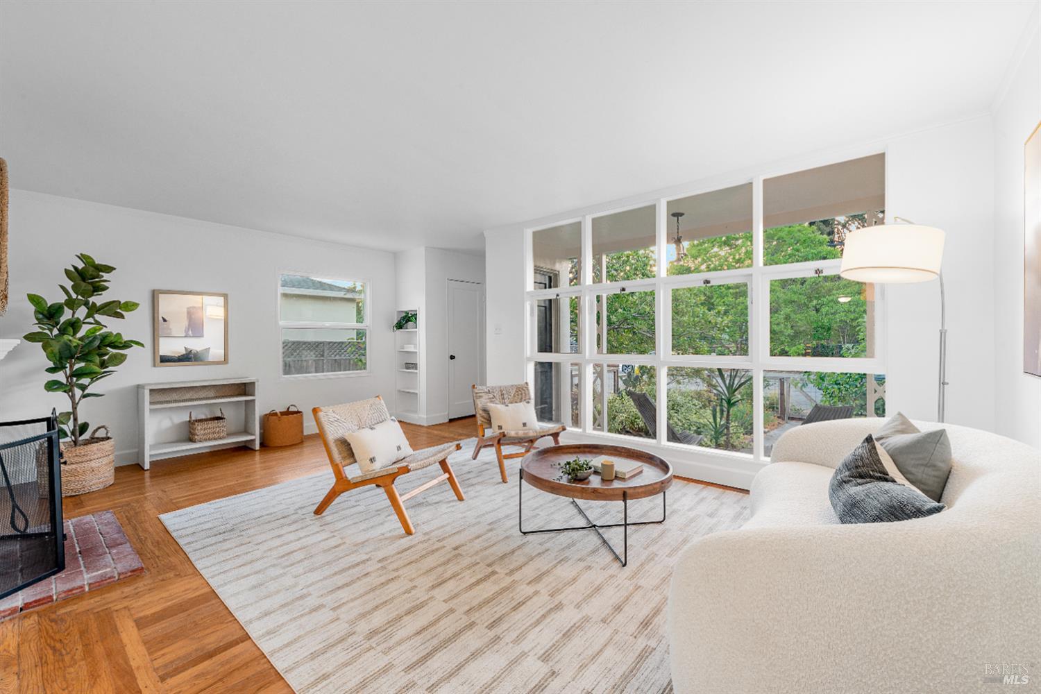 Detail Gallery Image 9 of 35 For 612 Madison St, Petaluma,  CA 94952 - 3 Beds | 2 Baths