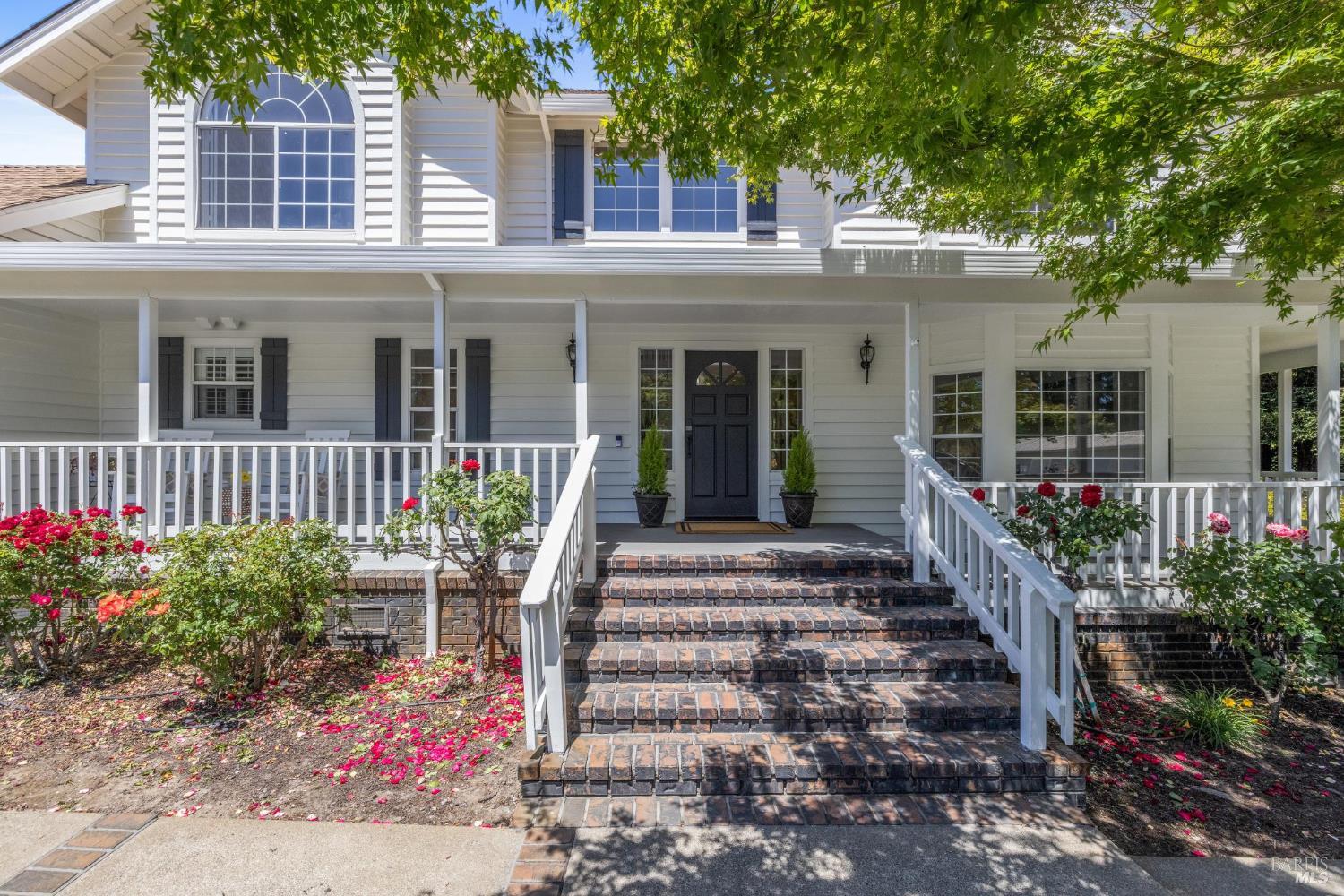 Detail Gallery Image 4 of 98 For 9724 Green Valley Rd, Sebastopol,  CA 95472 - 4 Beds | 3 Baths