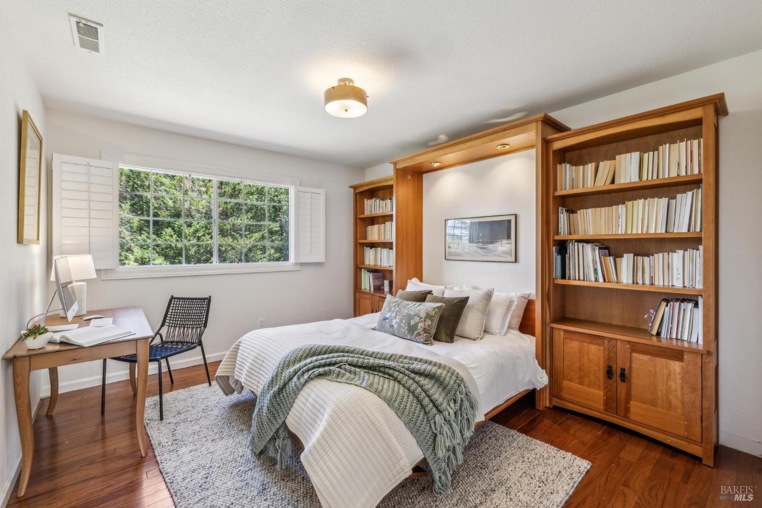 Detail Gallery Image 55 of 98 For 9724 Green Valley Rd, Sebastopol,  CA 95472 - 4 Beds | 3 Baths