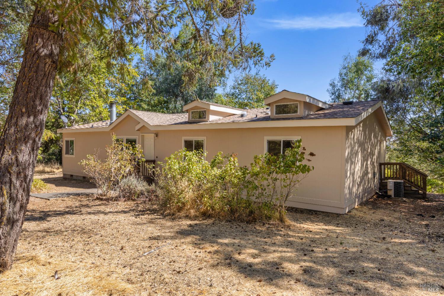 Detail Gallery Image 4 of 56 For 1409 W State Highway 20 Hwy, Upper Lake,  CA 95485 - 3 Beds | 2 Baths