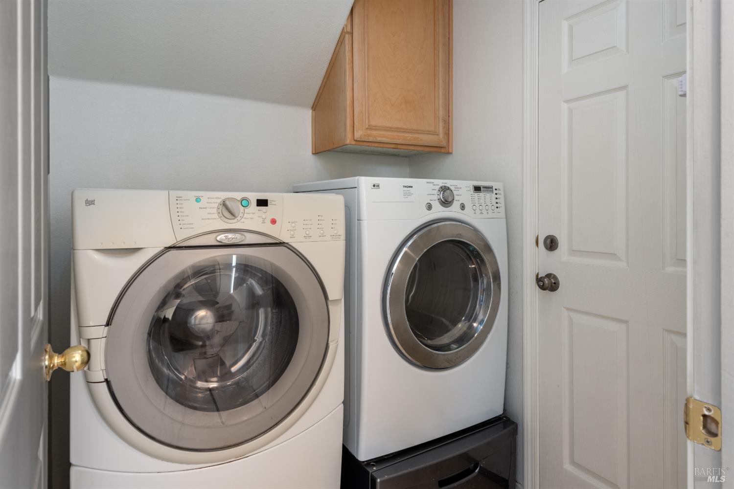 Detail Gallery Image 32 of 37 For 1931 Goldpan Way, Santa Rosa,  CA 95407 - 3 Beds | 2/1 Baths