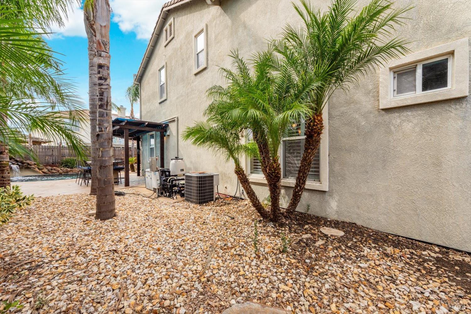 Detail Gallery Image 94 of 99 For 201 Red Pheasant Dr, Vacaville,  CA 95687 - 5 Beds | 3/1 Baths