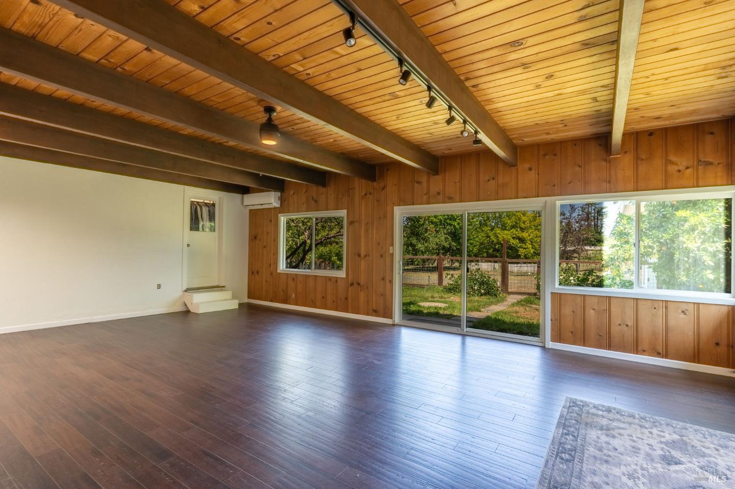 Detail Gallery Image 17 of 43 For 3120 Hermosa Dr, Napa,  CA 94558 - 4 Beds | 2 Baths