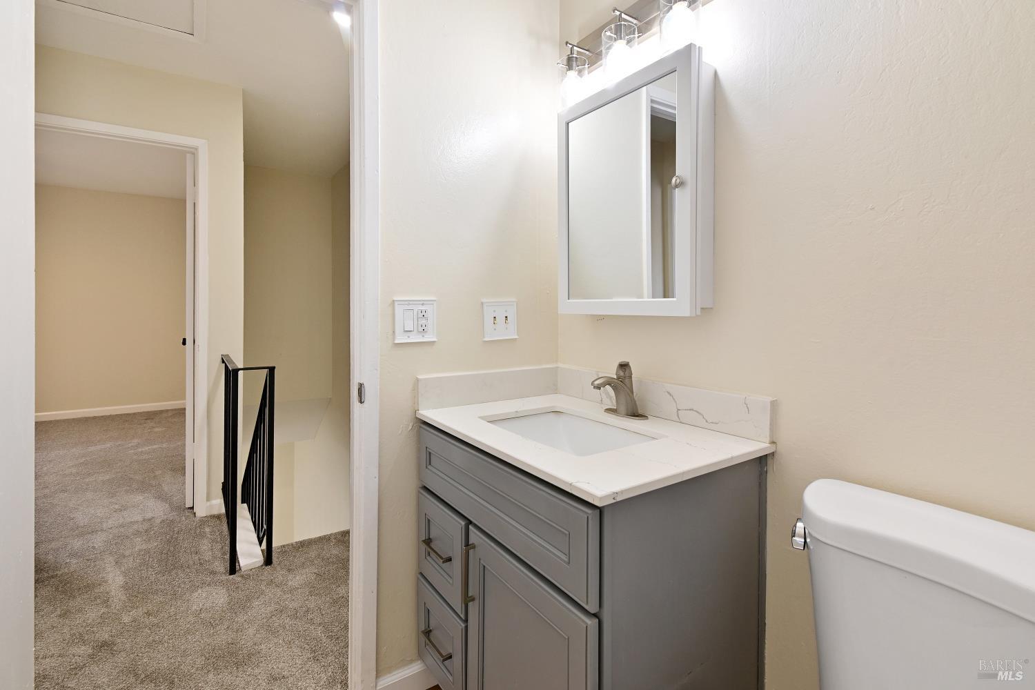 Detail Gallery Image 22 of 32 For 23 Villa Ct, Fairfield,  CA 94533 - 2 Beds | 1/1 Baths