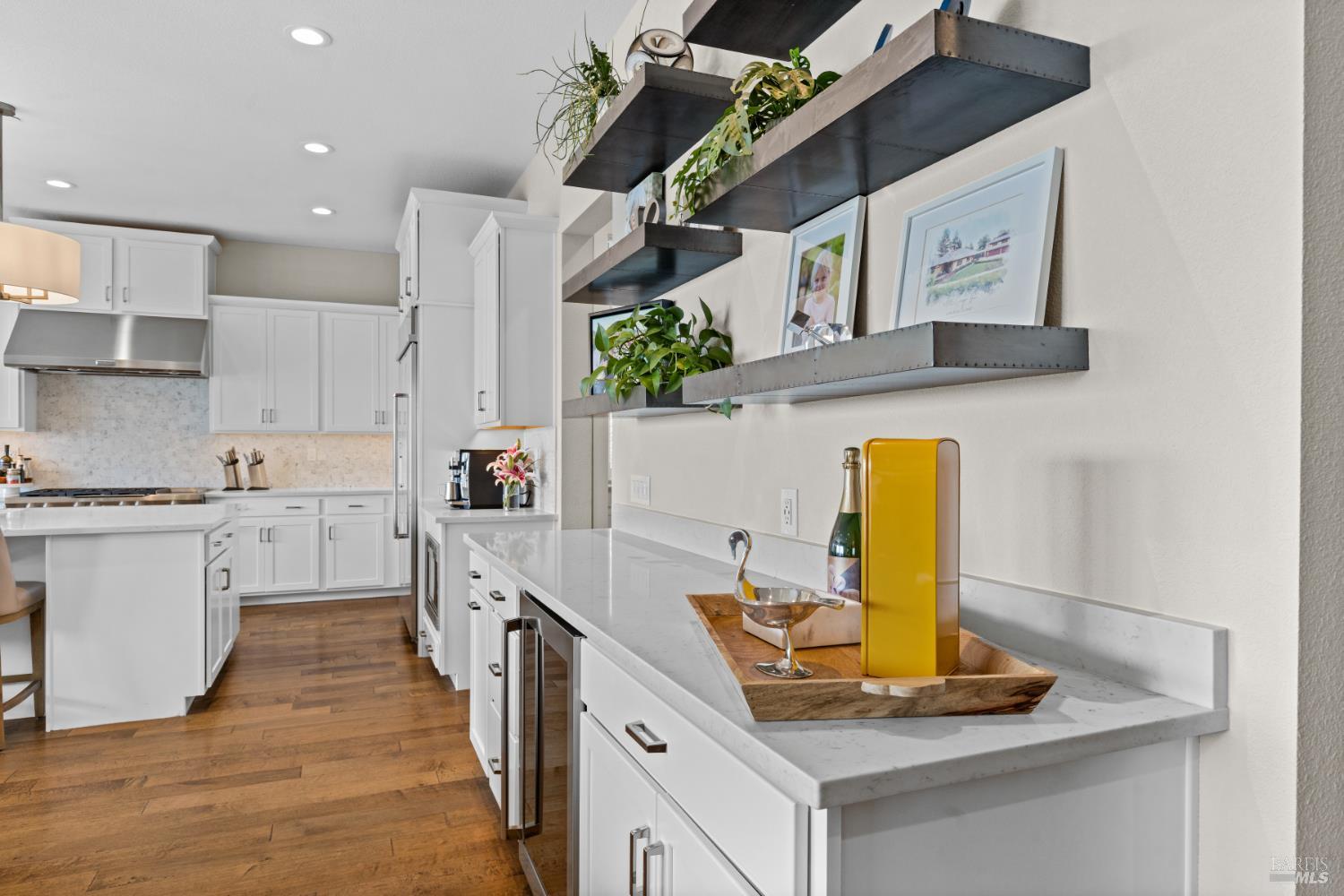 Detail Gallery Image 15 of 62 For 3393 Lake Park Ct, Santa Rosa,  CA 95403 - 5 Beds | 4/1 Baths