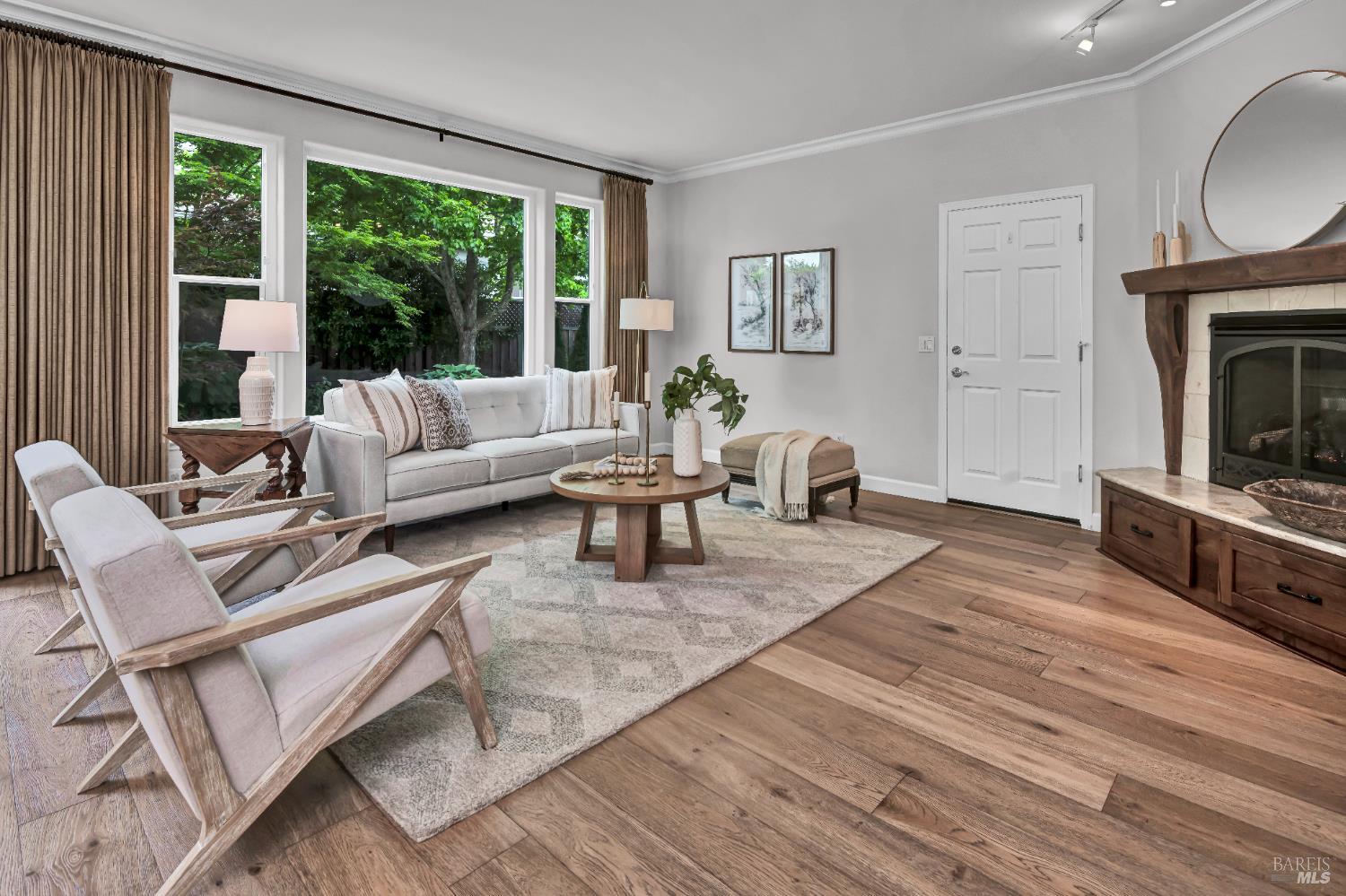 Detail Gallery Image 16 of 55 For 4748 Prospect Ave, Santa Rosa,  CA 95409 - 5 Beds | 4 Baths