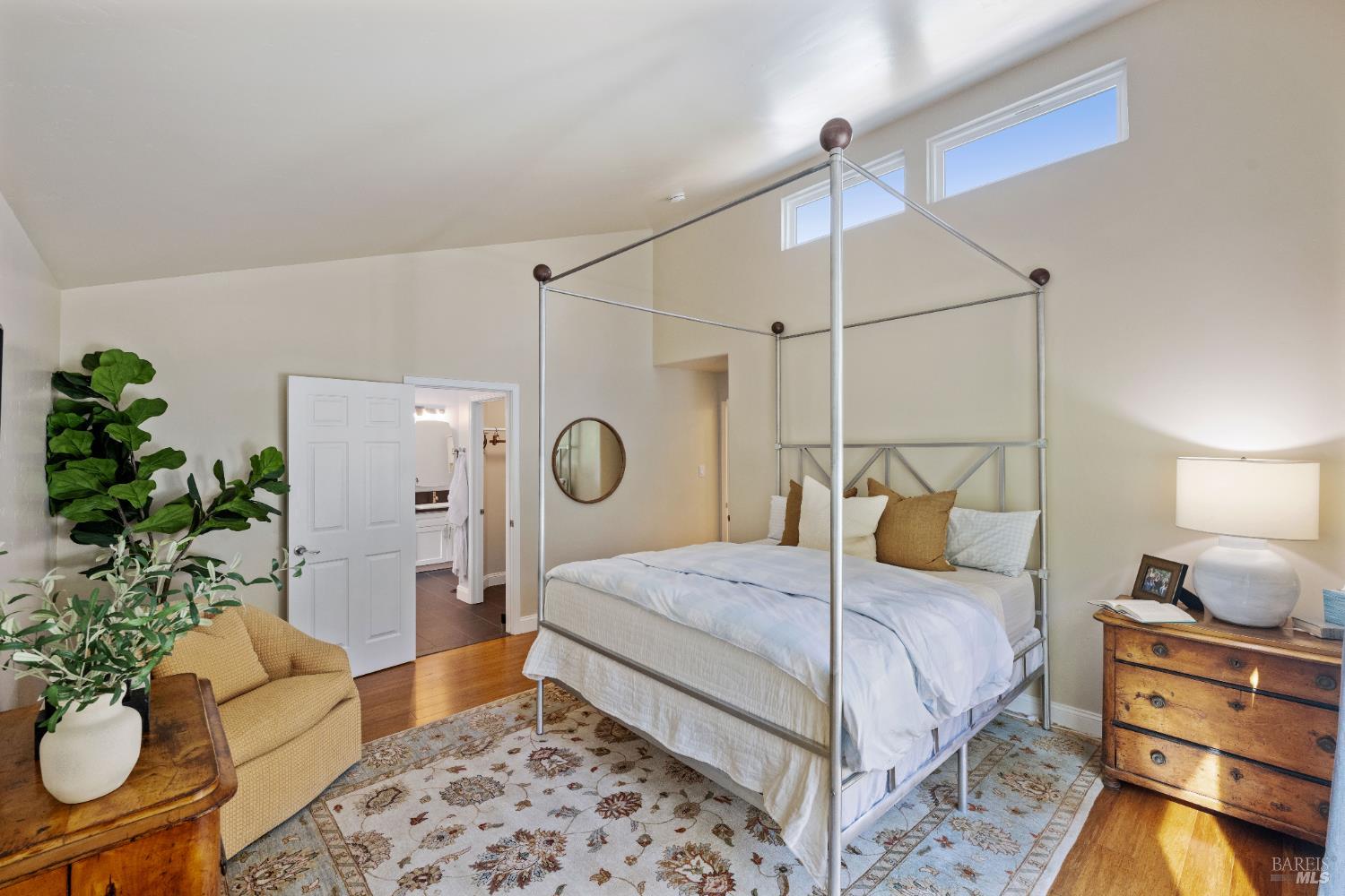 Detail Gallery Image 28 of 50 For 4878 Grove St, Sonoma,  CA 95476 - 4 Beds | 2/2 Baths