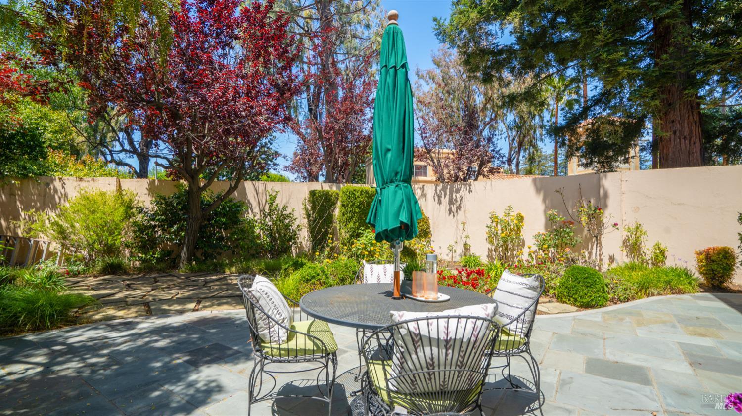 Detail Gallery Image 46 of 57 For 1205 Cuernavaca Circulo Unkn, Mountain View,  CA 94040 - 3 Beds | 3 Baths