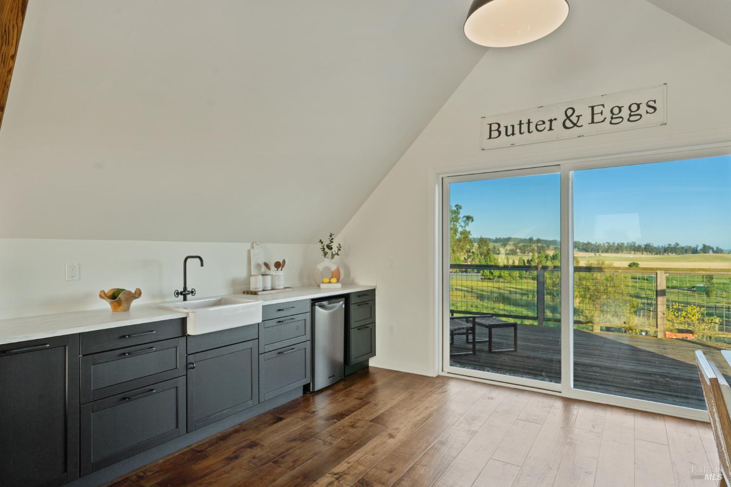 Detail Gallery Image 57 of 79 For 5082 Lakeville Hwy, Petaluma,  CA 94954 - 5 Beds | 4 Baths