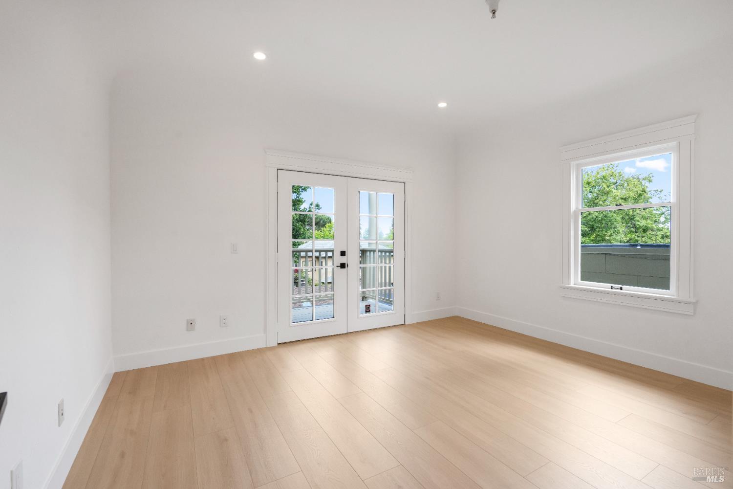 Detail Gallery Image 22 of 35 For 3214 College Ave, Berkeley,  CA 94705 - – Beds | – Baths