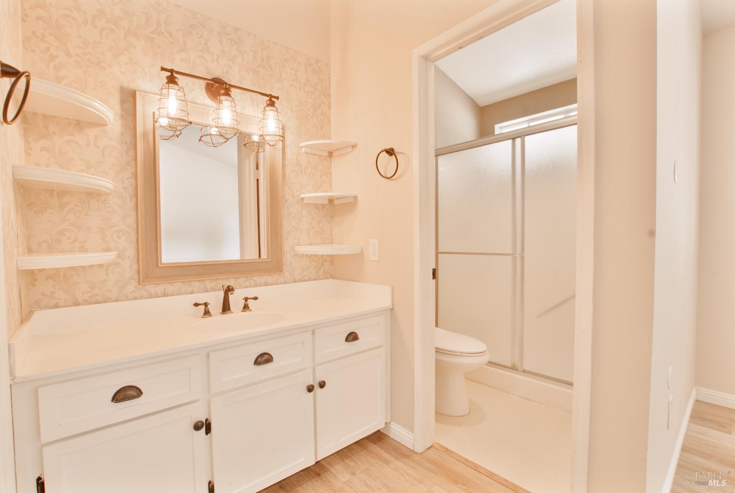 Detail Gallery Image 16 of 30 For 289 Longridge Dr, Vallejo,  CA 94591 - 3 Beds | 2 Baths