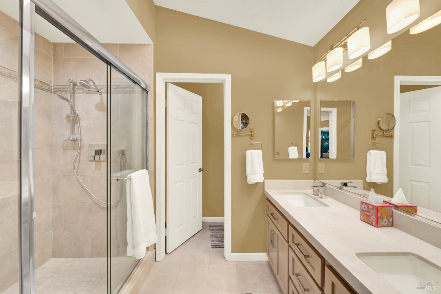 Detail Gallery Image 25 of 46 For 355 Holly Ct, Dixon,  CA 95620 - 3 Beds | 2/1 Baths