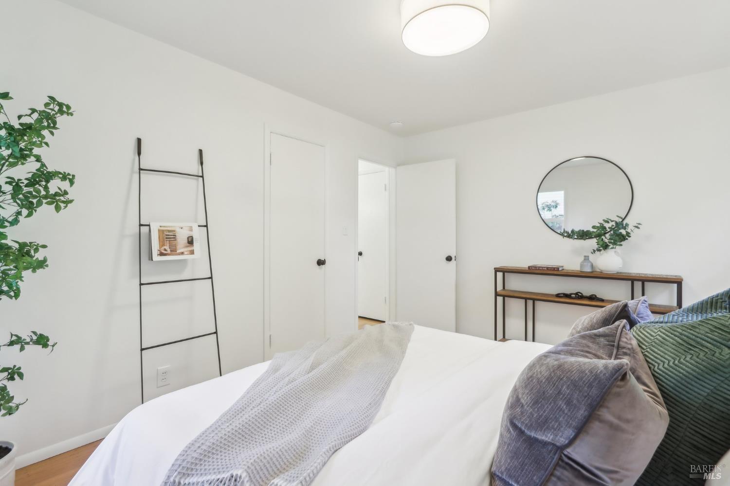 Detail Gallery Image 23 of 60 For 1400 High School Rd, Sebastopol,  CA 95472 - 3 Beds | 2 Baths