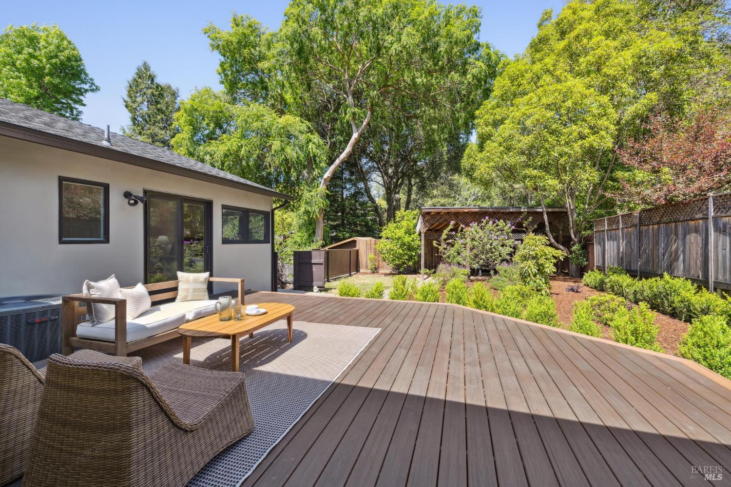 Detail Gallery Image 39 of 46 For 17 San Gabriel Dr, Fairfax,  CA 94930 - 4 Beds | 3 Baths