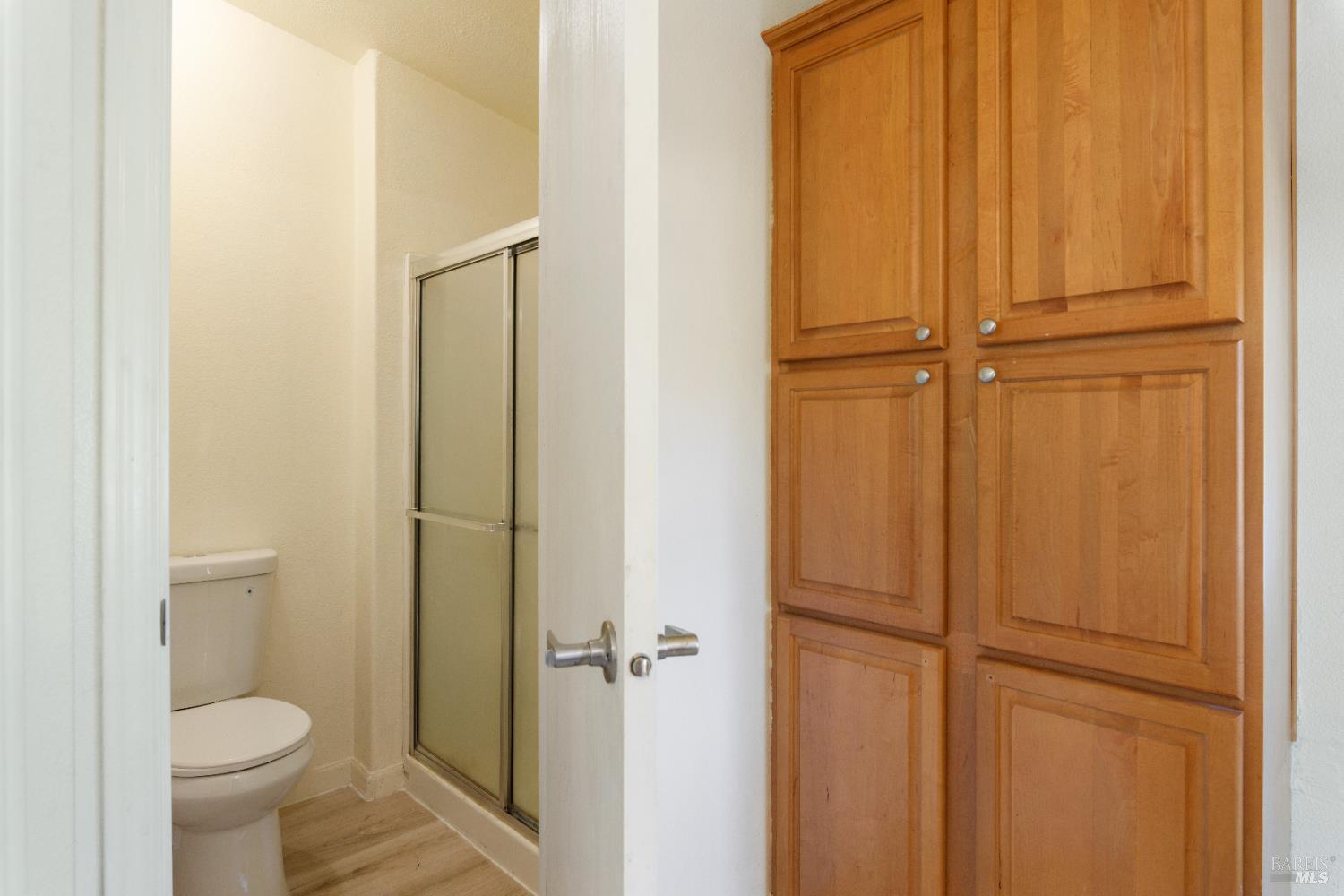 Detail Gallery Image 27 of 56 For 1409 W State Highway 20 Hwy, Upper Lake,  CA 95485 - 3 Beds | 2 Baths