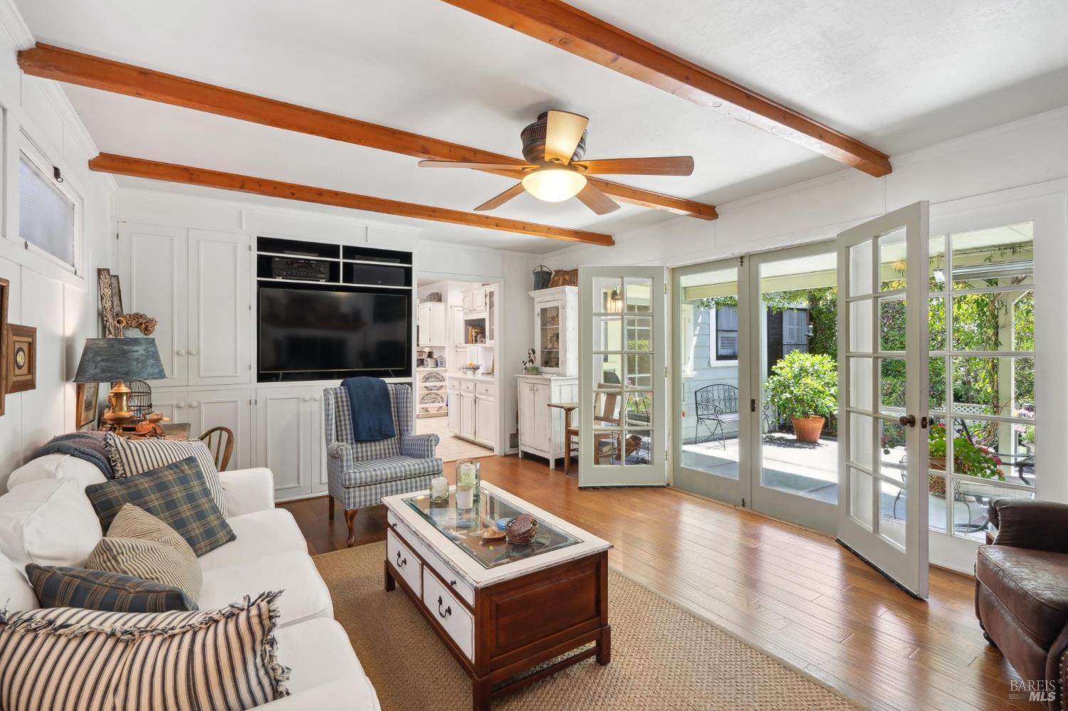 Detail Gallery Image 28 of 75 For 301 Howard St, Petaluma,  CA 94952 - 4 Beds | 3 Baths
