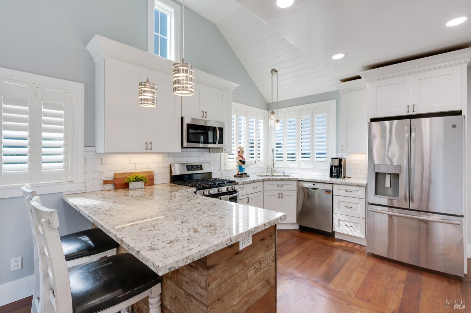 Detail Gallery Image 11 of 71 For 33 Romine Way, Vallejo,  CA 94591 - 4 Beds | 2 Baths