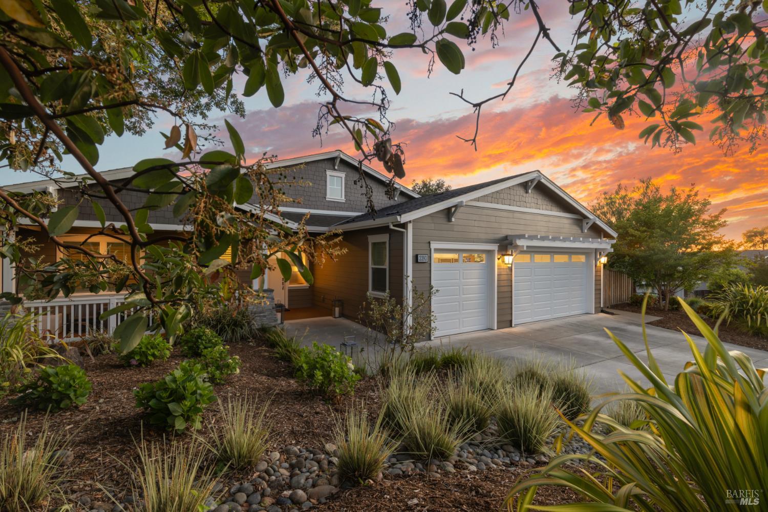 Detail Gallery Image 1 of 62 For 3393 Lake Park Ct, Santa Rosa,  CA 95403 - 5 Beds | 4/1 Baths