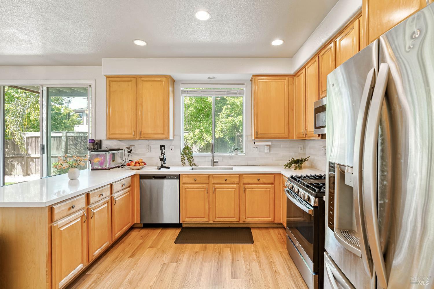 Detail Gallery Image 20 of 58 For 505 Vintage Springs Ct, Fairfield,  CA 94534 - 3 Beds | 2/1 Baths